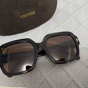 TOM FORD SUNGLASSES